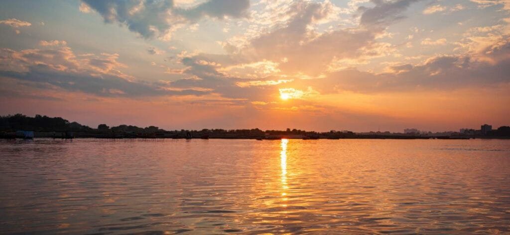 Keshi Ghat, Vrindavan 3 Days Mathura Vrindavan Tour from Lucknow