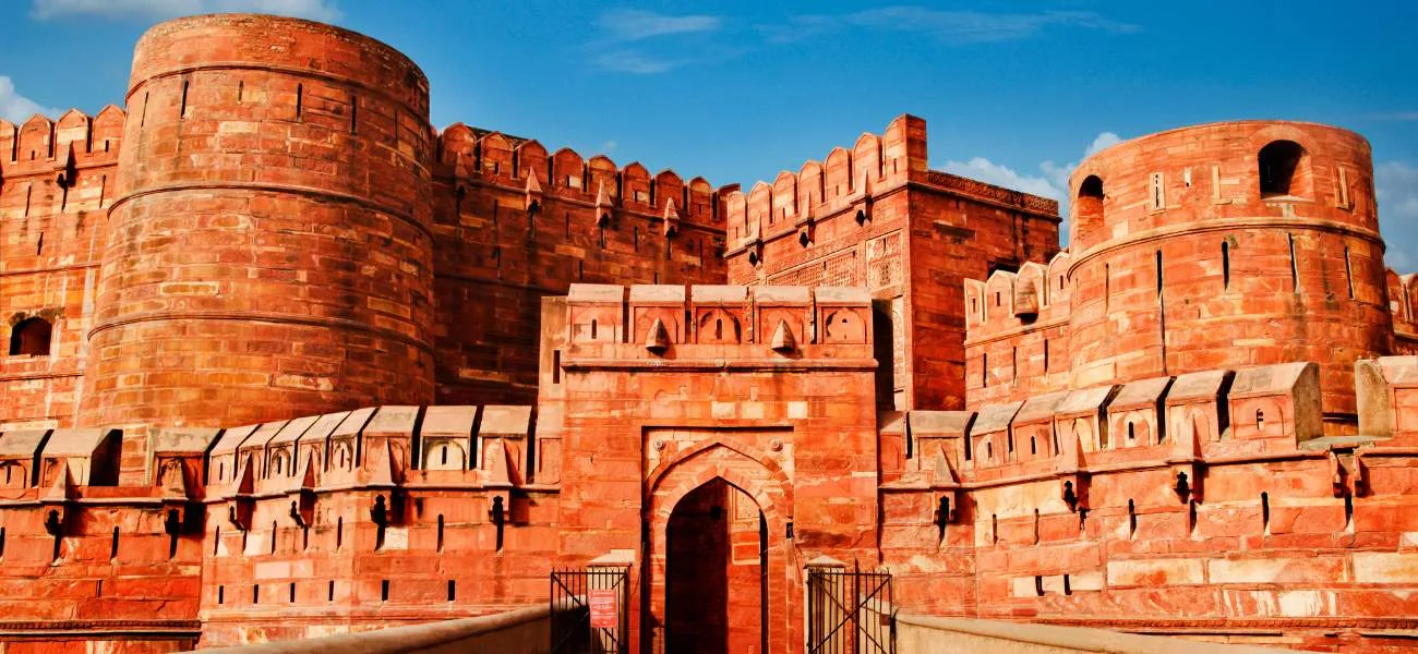 Agra Fort | Govardhan Barsana & Agra Tour