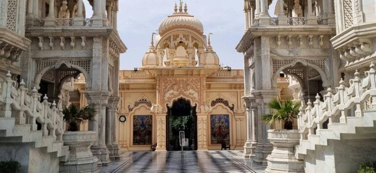 ISKCON Temple, Vrindavan 5 Days Mathura Vrindavan Tour from Hyderabad