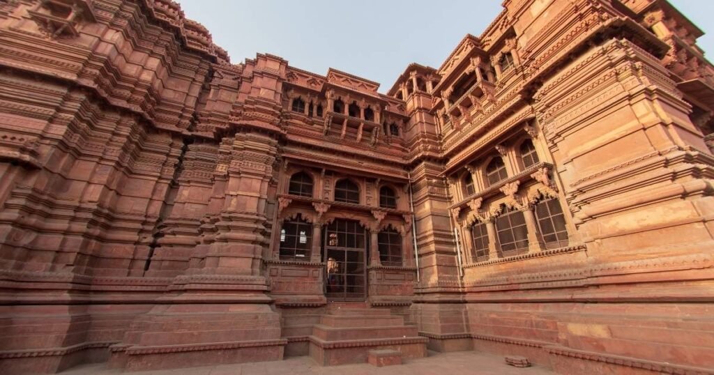 Shri Govind Dev Ji Temple, Vrindavan