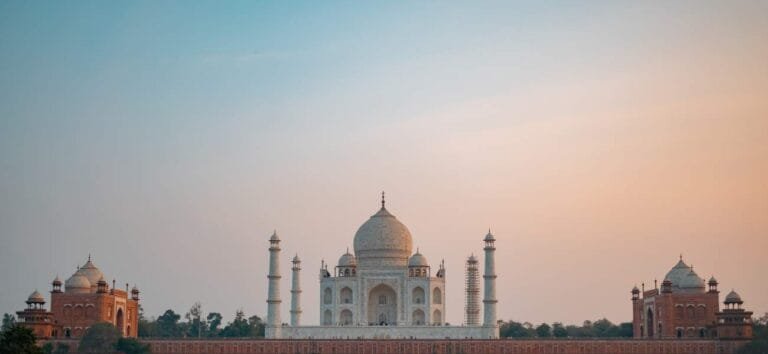 Taj Mahal , Agra | Mathura Vrindavan Agra Tour from Lucknow