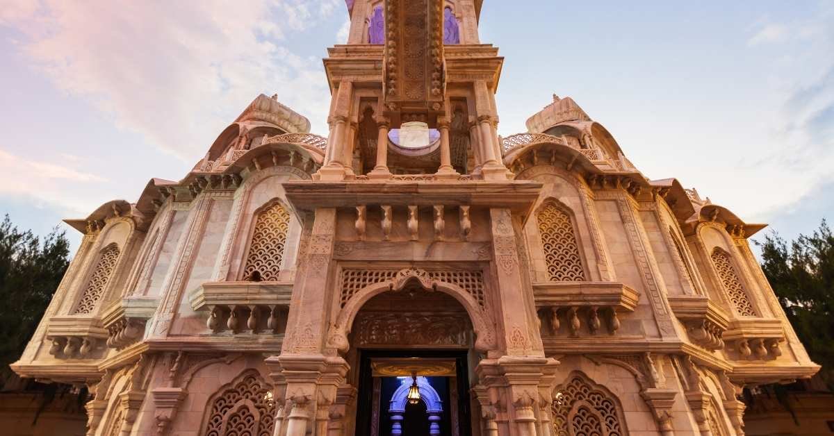 ISKCON Temple, Vrindavan | vrindavan tours